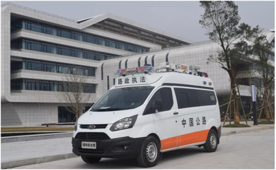 與疫情賽跑!“六合造”救護車奔赴抗疫一線