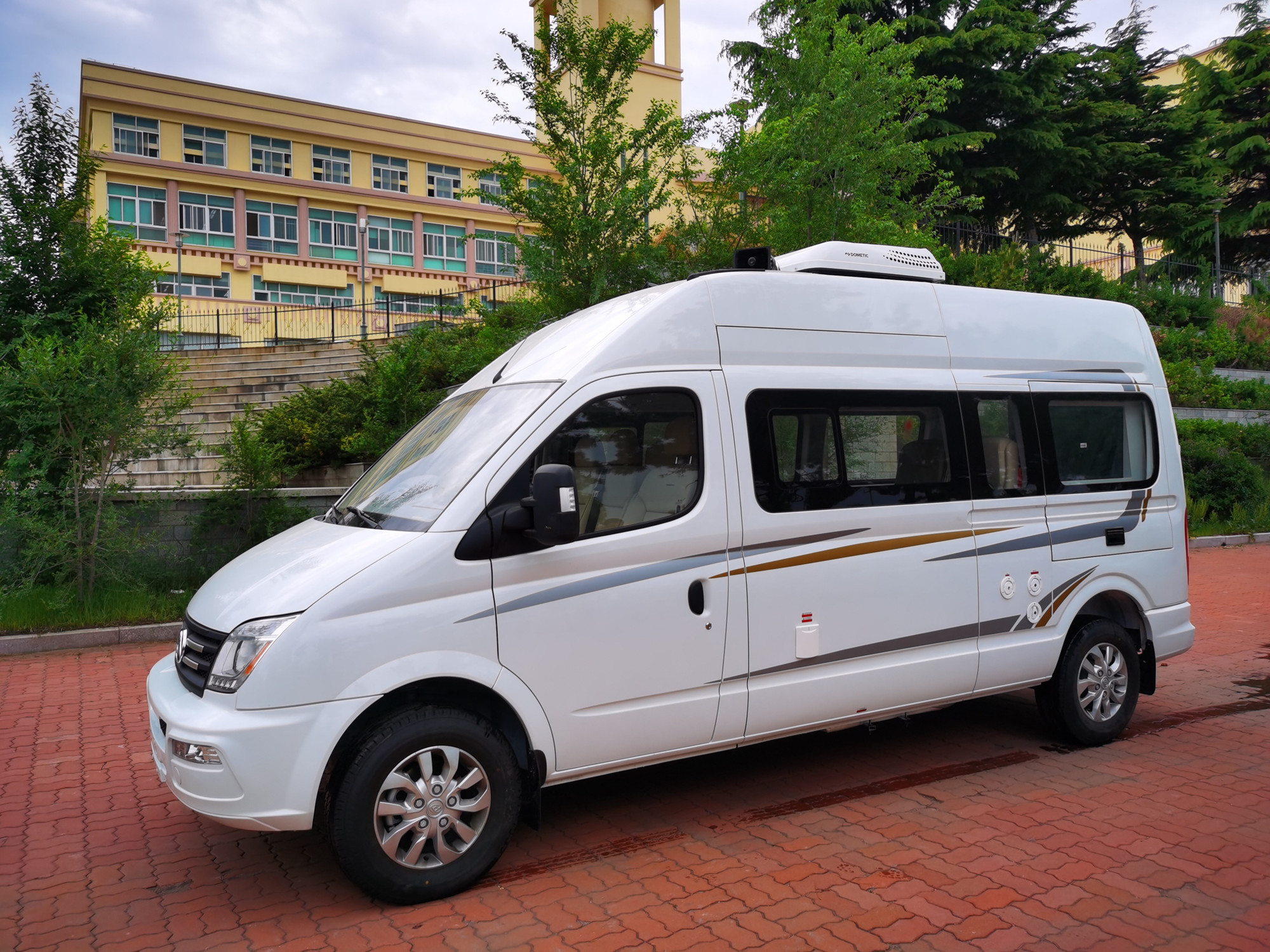 大通防疫服務車